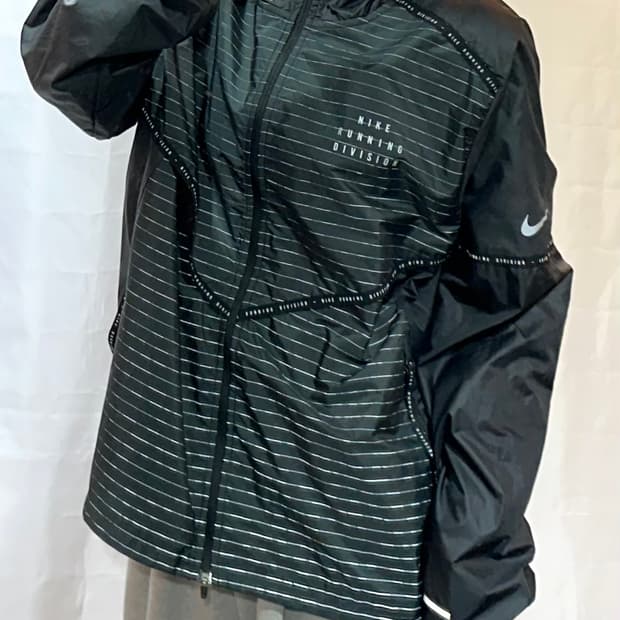 나이키 스톰핏 런 디비젼 플래시 바람막이