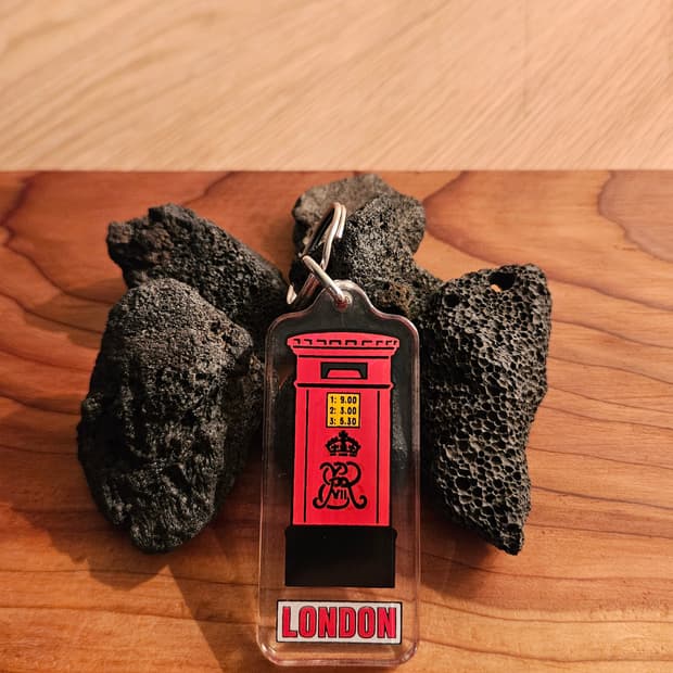 런던 아크릴 키링