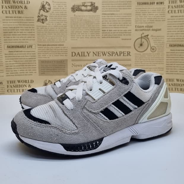 아디다스 ZX8000 운동화 220