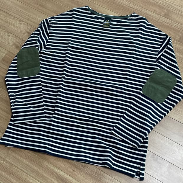 프리즘웍스 스트라이프 롱슬리브