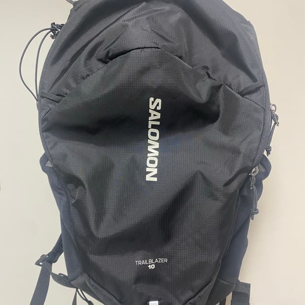 살로몬 트레일블레이저 10 블랙 백팩