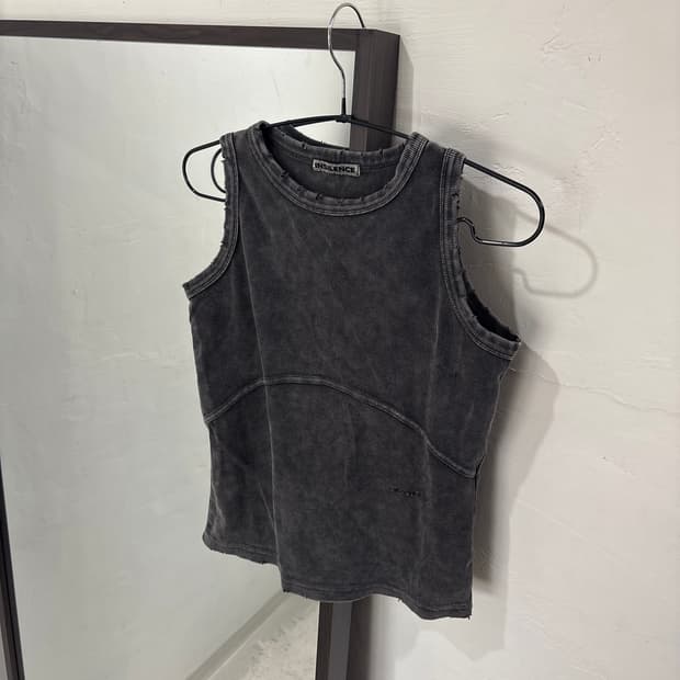 Insilence top