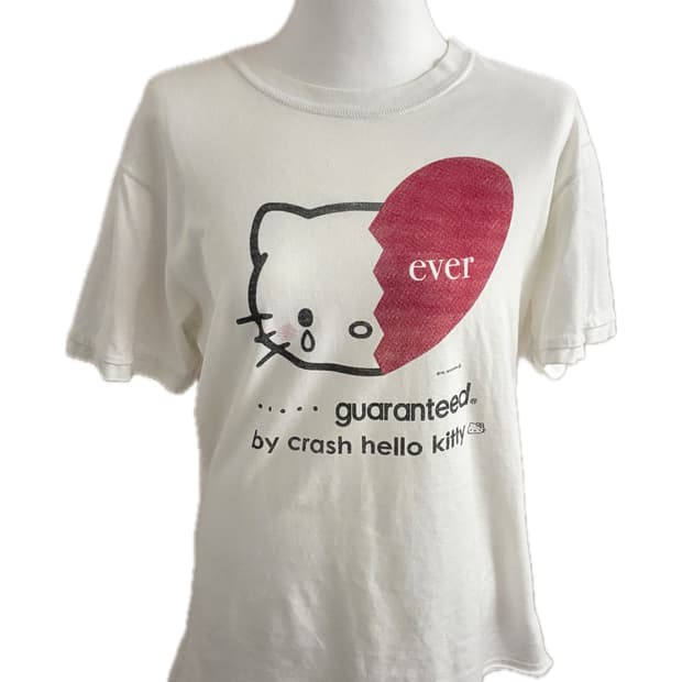 헬로키티 티셔츠