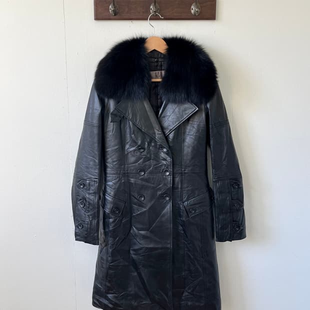 LAGERFELD x SAGA FOX 퍼 레더 자켓 