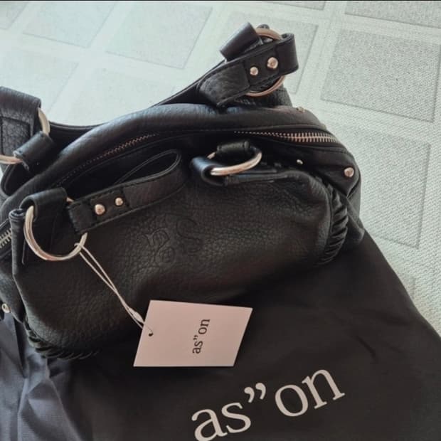 새상품 애즈온 미니 보니타백 블랙 가방 as on