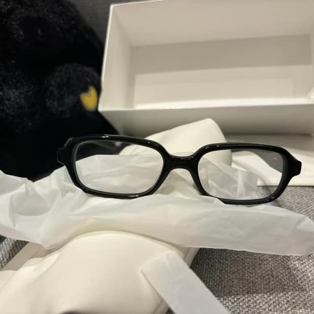 젠틀 몬스터  메종 마르지엘라 MM210 블랙 클리어