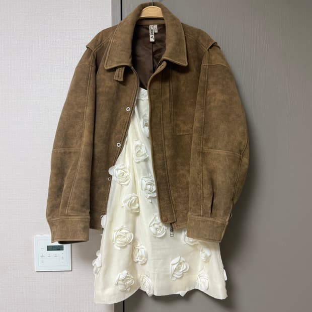 CURRENT 커렌트 빈티지 스웨이드 봄버 자켓 — 카멜