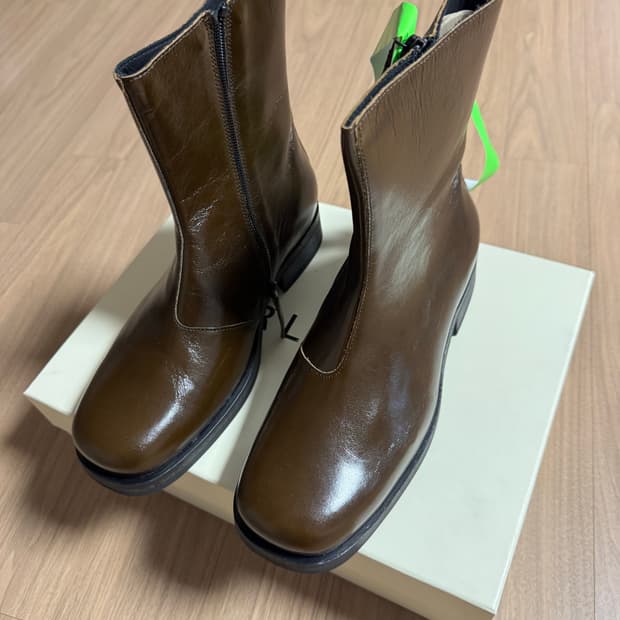 아워레가시 카미온 부츠 올리브레더 40사이즈(새상품)