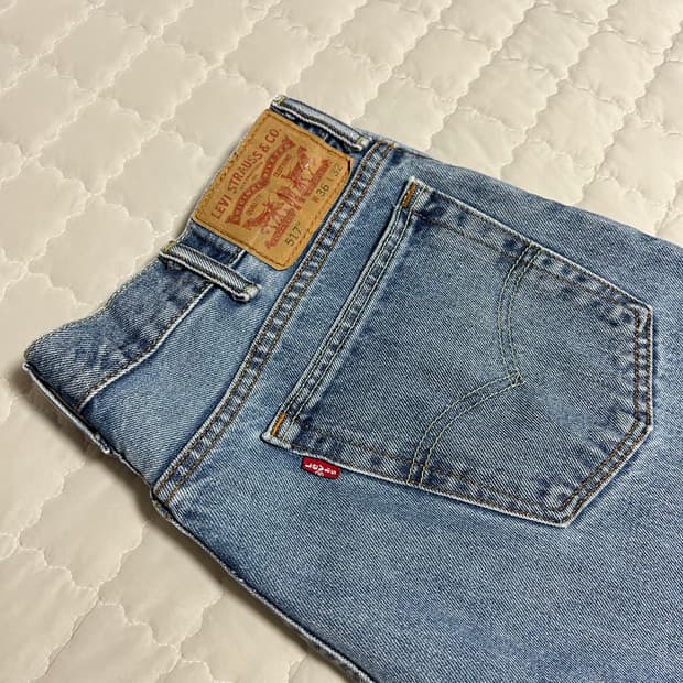 Levis 517