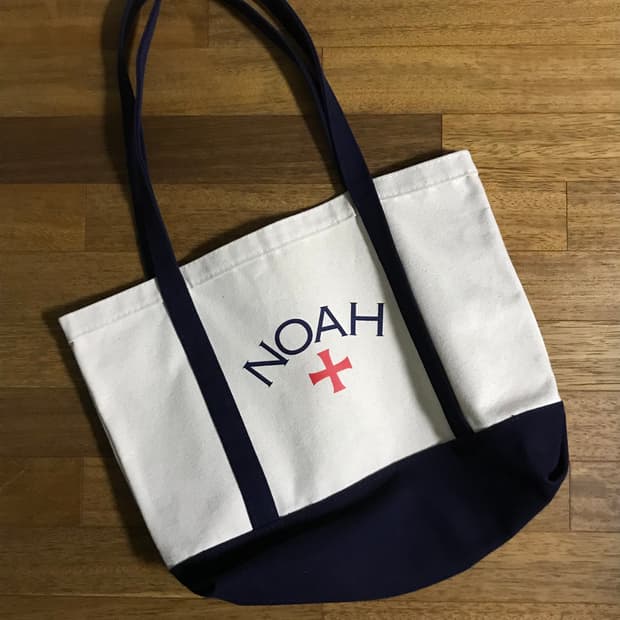 Noah 로고 토트백