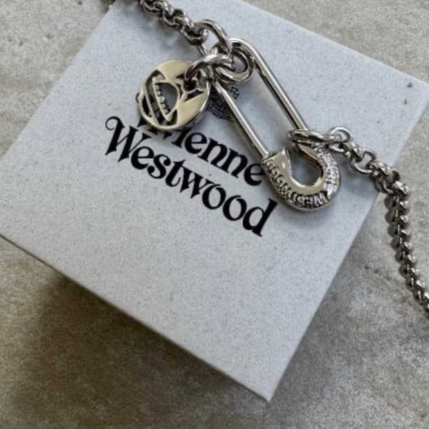 비비안웨스트우드 이모진 목걸이