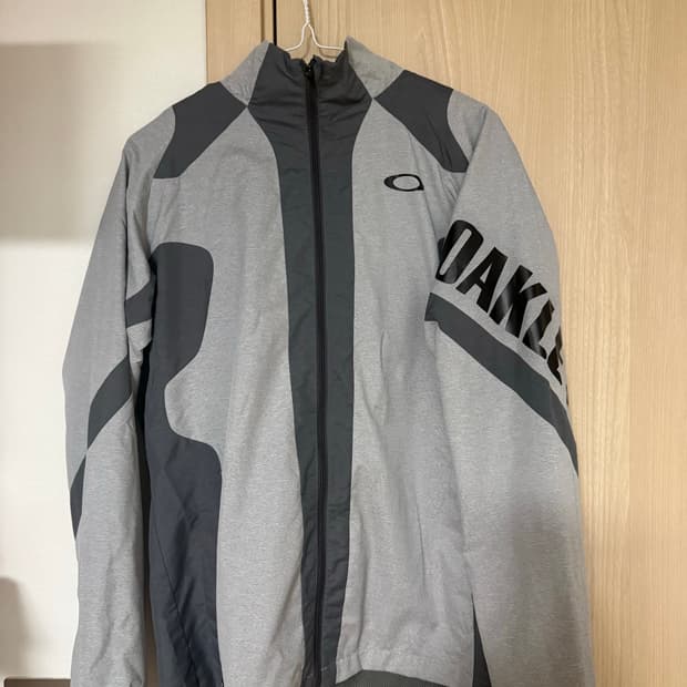 오클리 바람막이 자켓 M