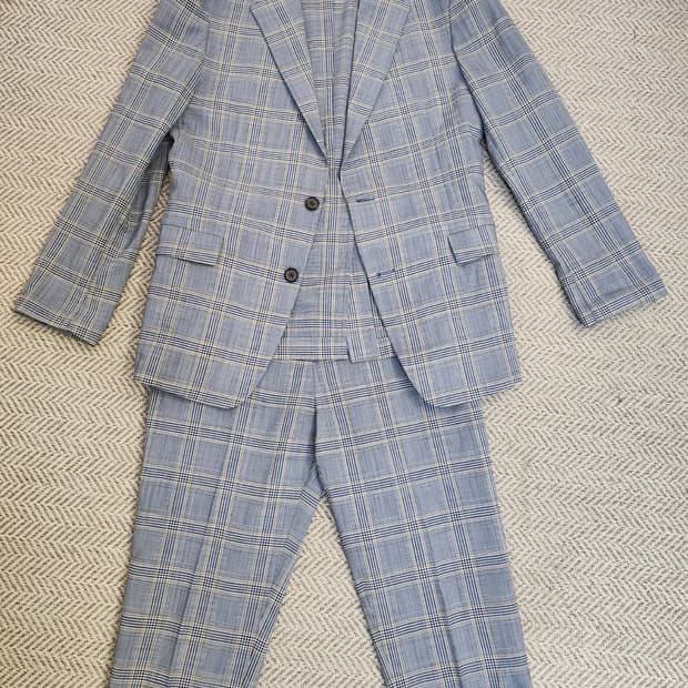 솔리드옴므 여름수트