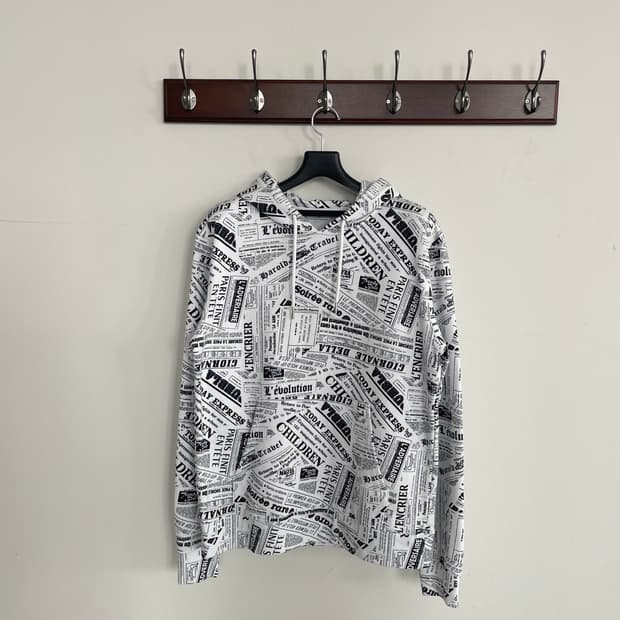 산드로 옴므 뉴스페이퍼 후드