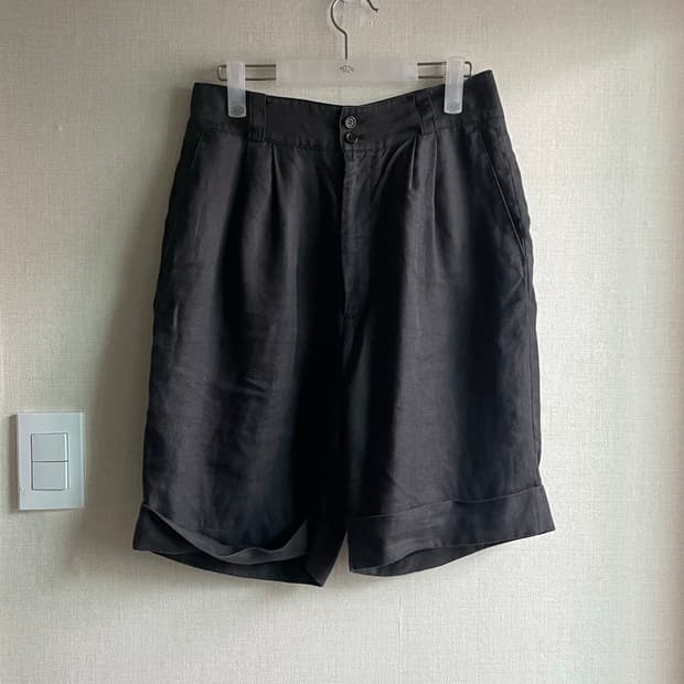 인더로우 블랙 린넨 하프 팬츠 1사이즈