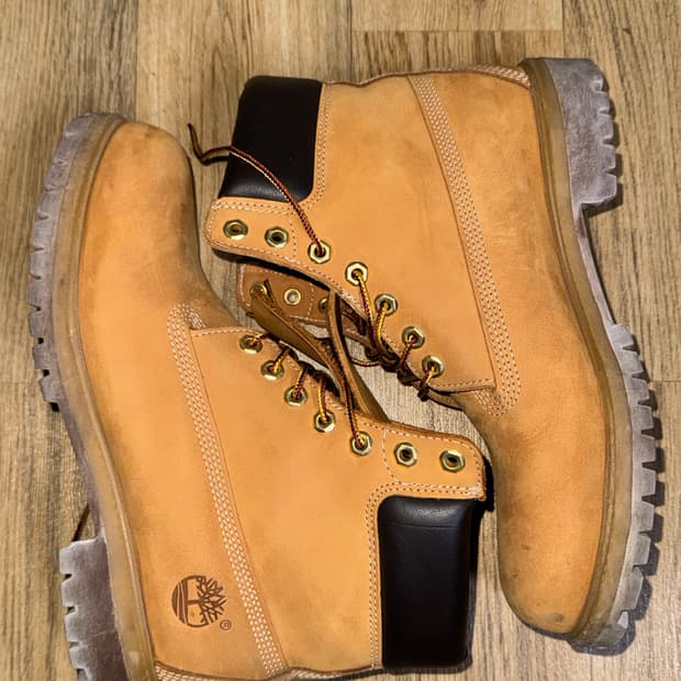 팀버랜드 6인치 부츠