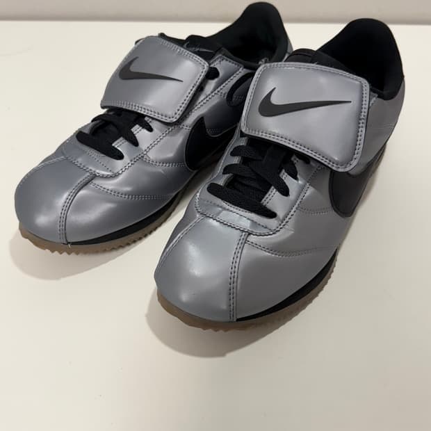 나이키 코르테즈 레더 메탈릭 쿨 그레이 블랙 270