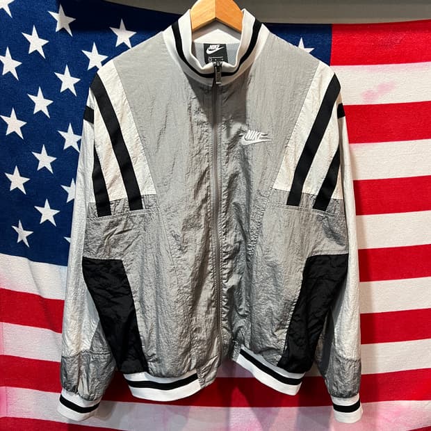 나이키 바람막이