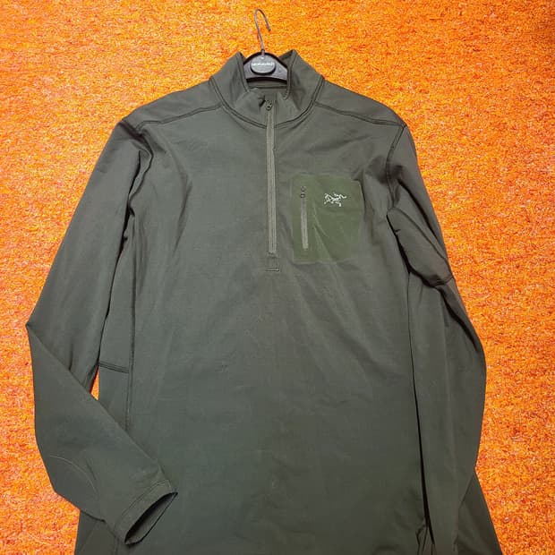 아크테릭스 Rho LT Zip Neck 긴팔 L 