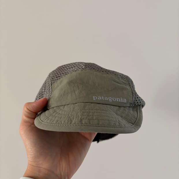 파타고니아 덕빌 캡 리버 락 그린 (포터블 러닝 캡)
