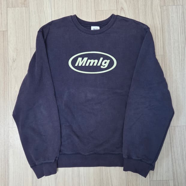 엠엠엘지 네이비 맨투맨 M