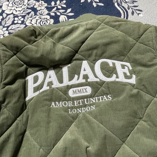 팔라스 퀼팅 자켓 M 카키