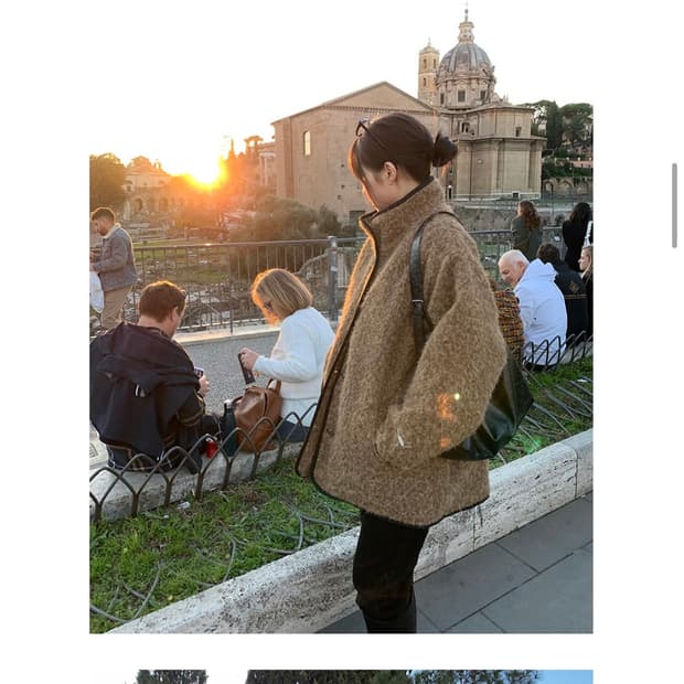 프릴리 Fluffy Padded Jacket