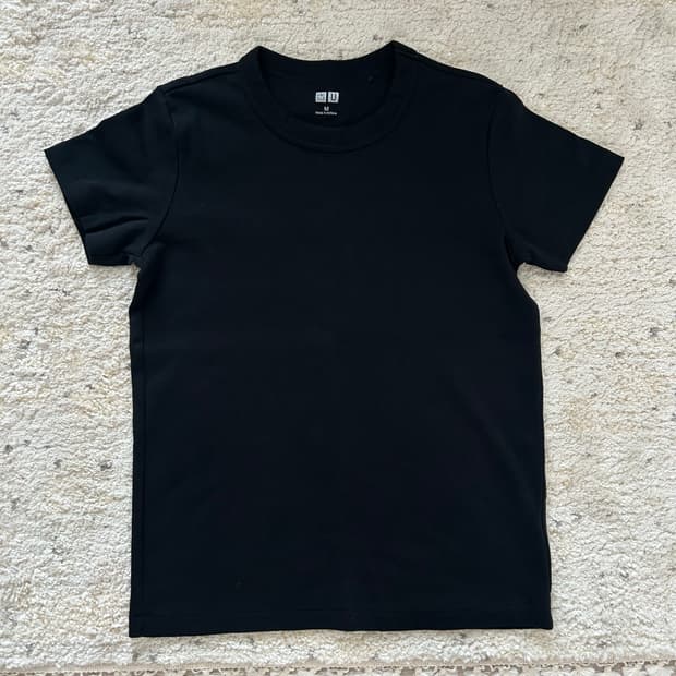 유니클로 반팔티