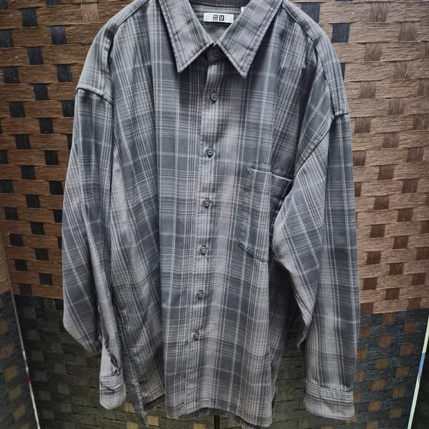 유니클로 u 셔츠 XXL size