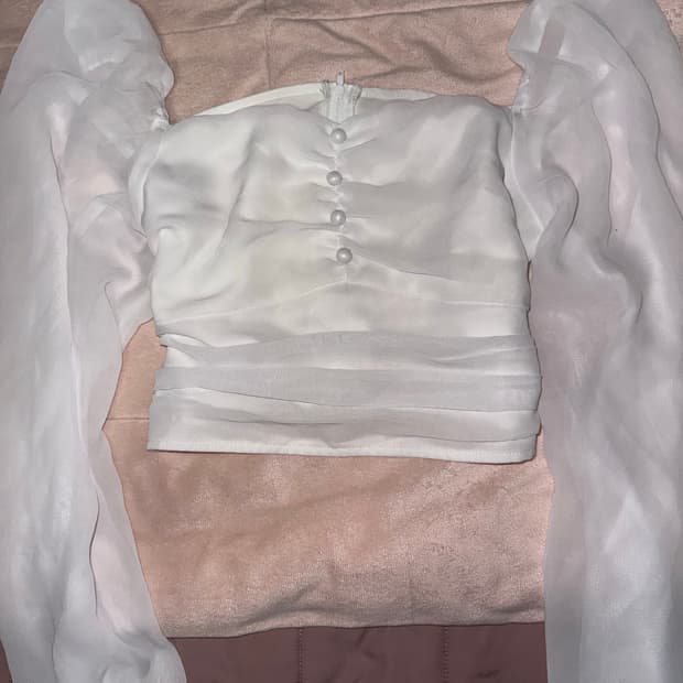 페일제이드 포유 블라우스 화이트 포어링애즈온엔젤넘버555쓰리타임즈