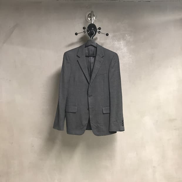 프라다 차콜 블레이저 46R