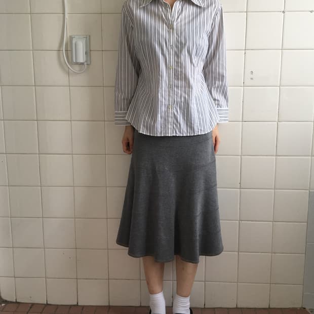 Stripe pattern shirt