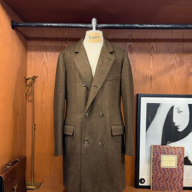 로로피아나 코트