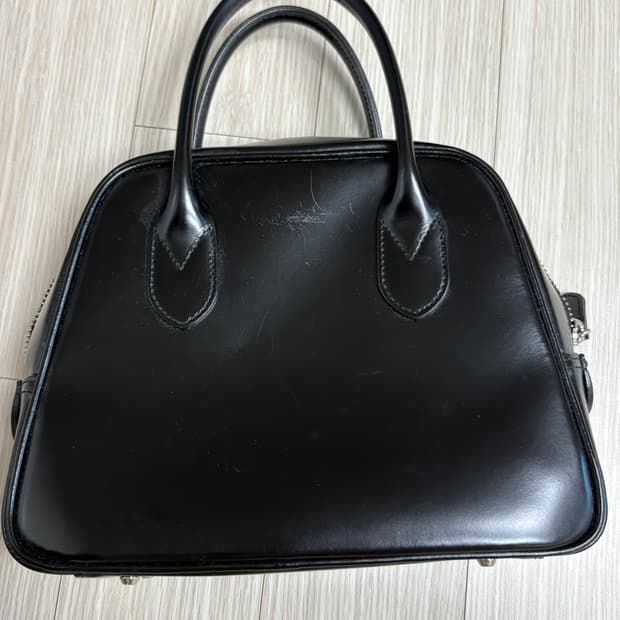 꼼데가르송 토트밸