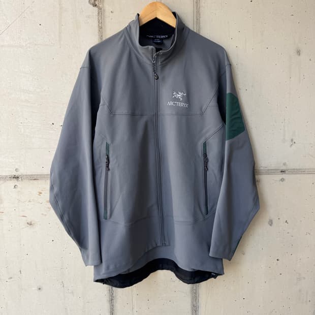 00s 아크테릭스 감아 자켓
