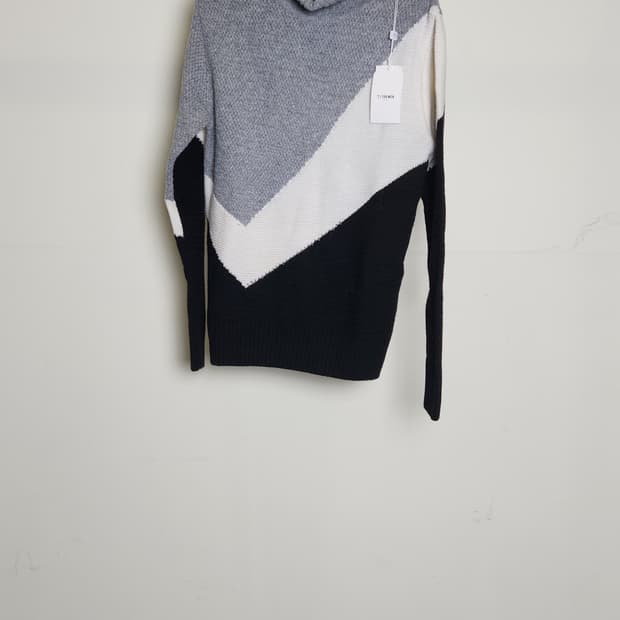 TI FORMEN 터틀넥 니트 스웨터