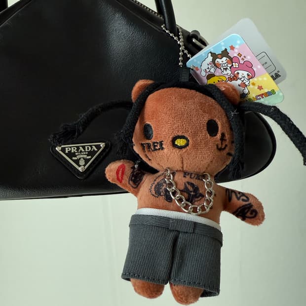 새상품 정품키링/헬로키티 트래비스스캇 콜라보