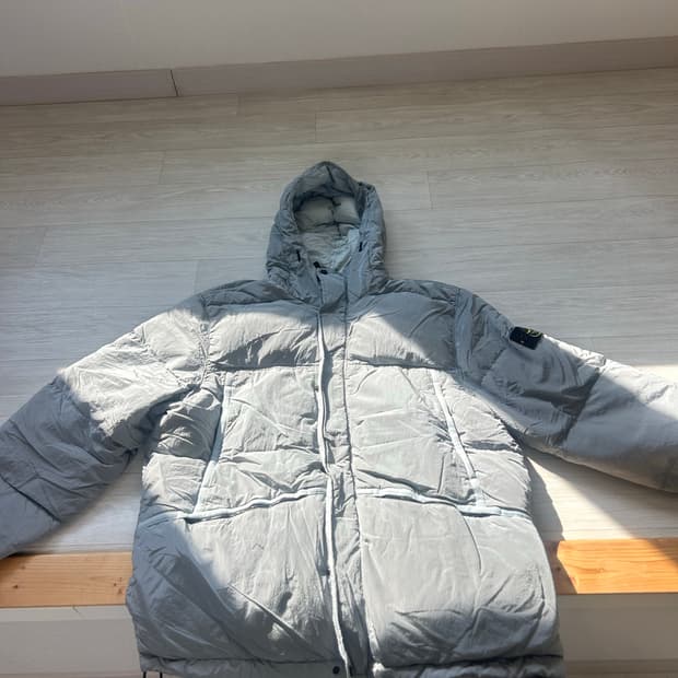 스톤아일랜드 패딩