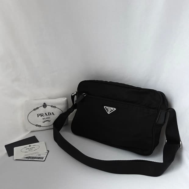 [정품 PRADA] 프라다 포코노 나일론 크로스백 카메라백 남녀공용