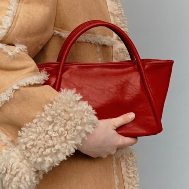 여밈 대퍼백 미니 레드