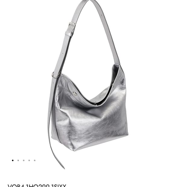분크 실버 숄더백