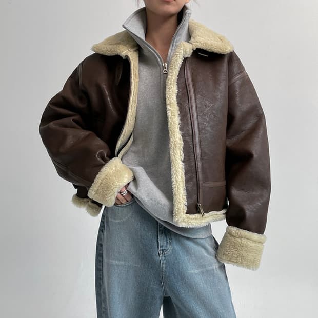 블랙업 라메스 무스탕 (blackup)