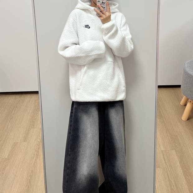 나이키 에센셜 셰르파 플리스 화이트 후드티