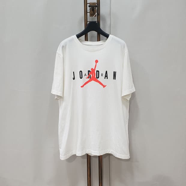 나이키 조던 에어 워드마크 반팔티 110