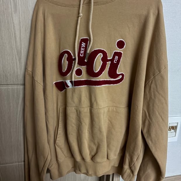 OIOI 후드티