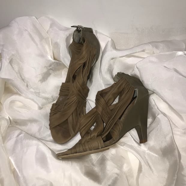 Time 타임 카키 스트랩 웨지힐