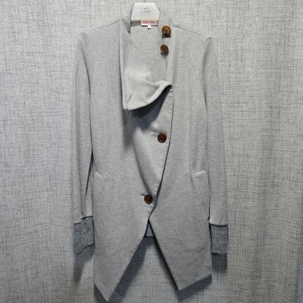 비비안웨스트우드 레드라벨 언발란스 니트 가디건 