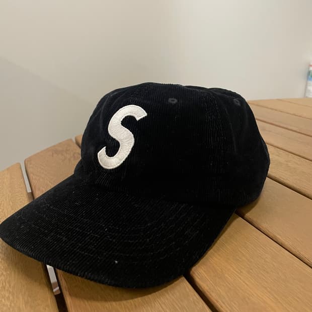슈프림 S로고 코듀로이 볼캡