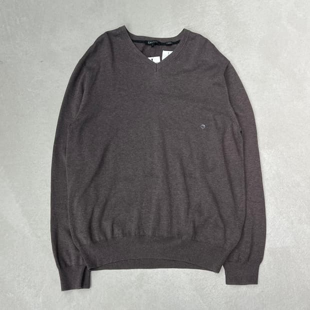 DKNY 브이넥 니트 s09055