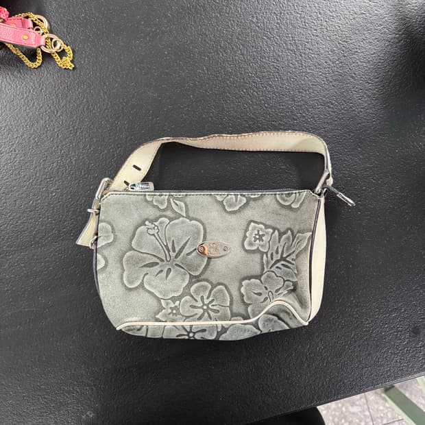 셀린느 에바 핸드백 